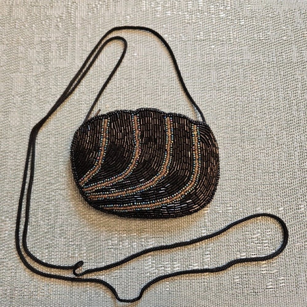 MINT CONDITION! Beaded Coin Purse for Evening Wear